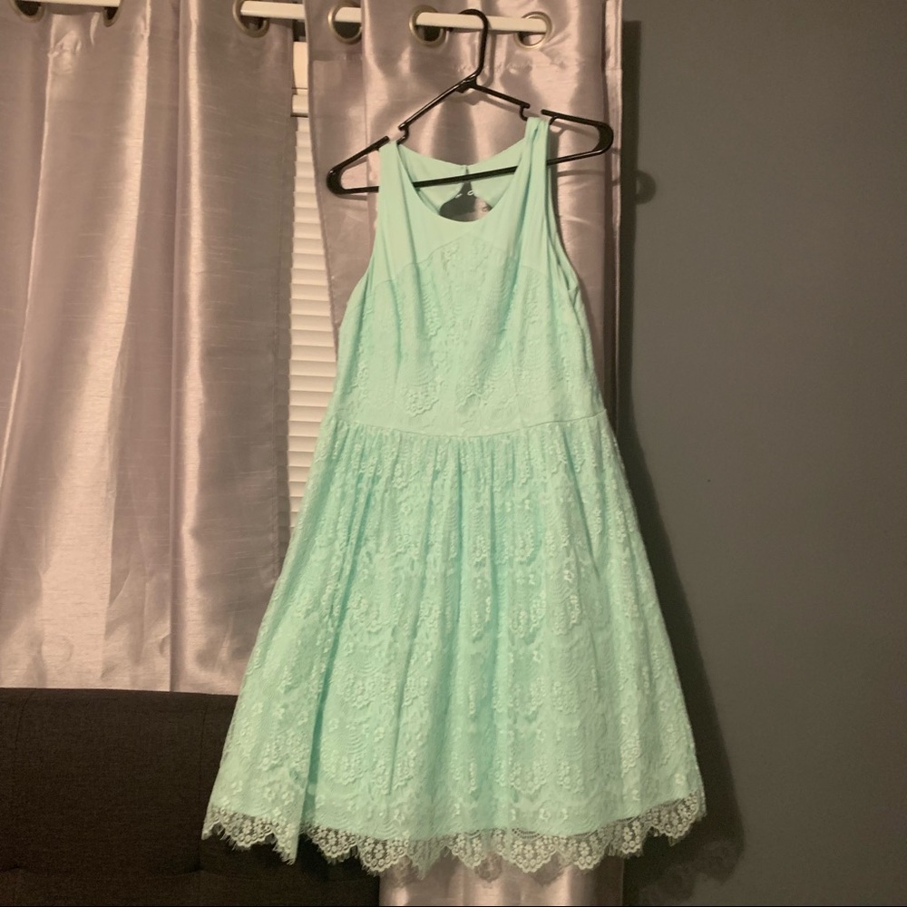 Jessica Simpson Teal lace dress. Thigh length size 10